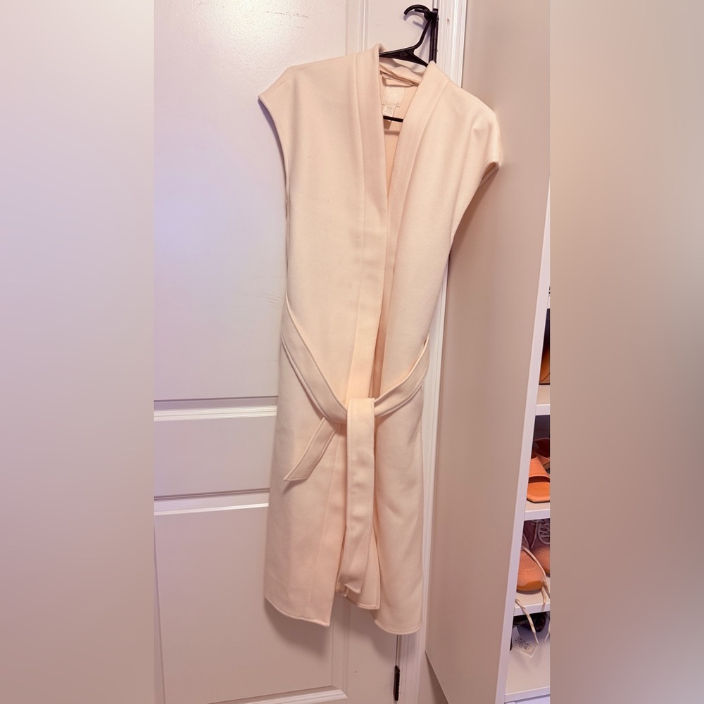 H&M Soft Cream long vest!!